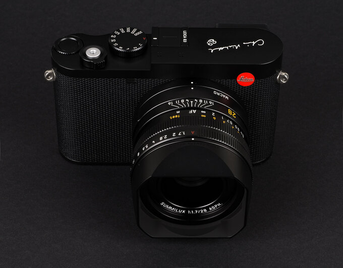 Leica Q3 x Chris Niedenthal