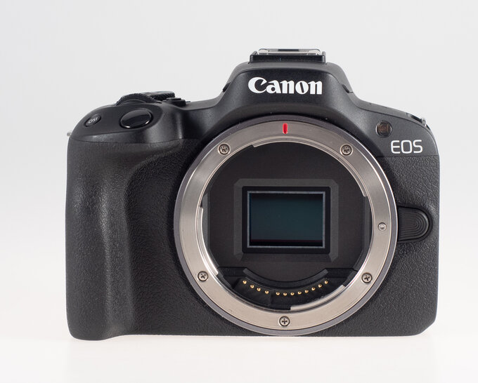 Canon EOS R50 - Budowa, jako wykonania i funkcjonalno
