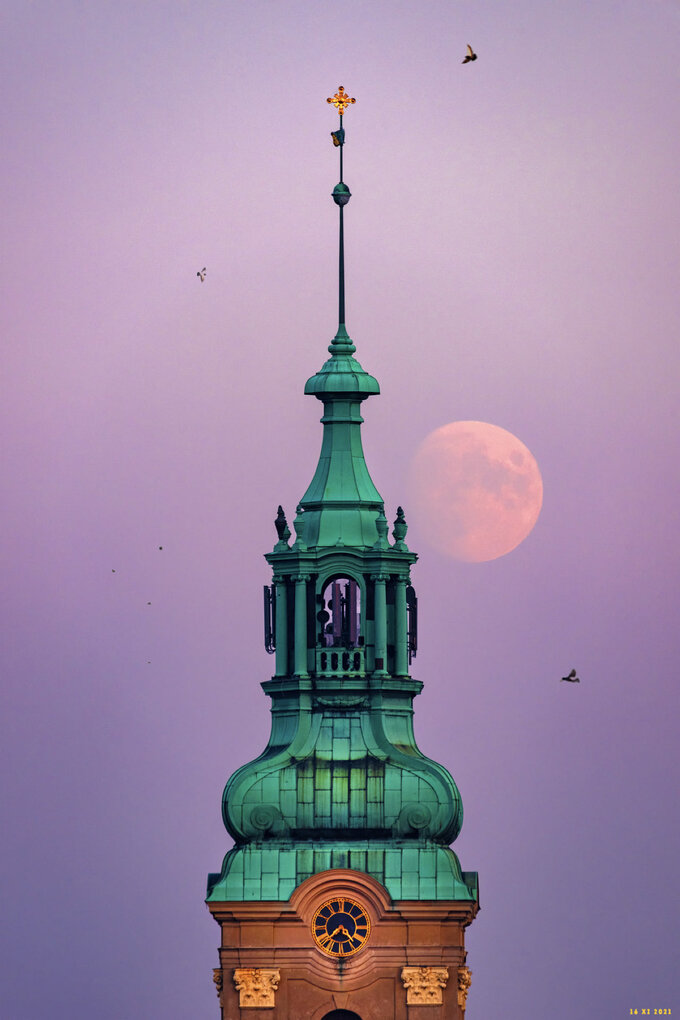 Teleobiektywy Sigma w astrofotografii - Fotografia krajobrazowa z Ksiycem i Socem