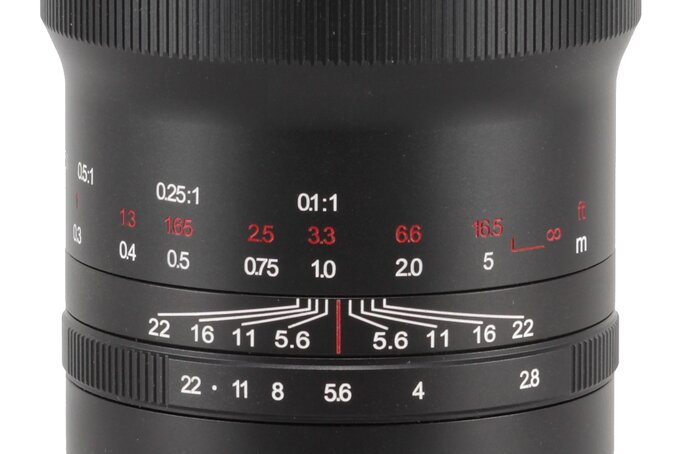Venus Optics LAOWA FFII 90 mm f/2.8 CA-Dreamer Macro 2X - Ustawianie ostroci i oddychanie