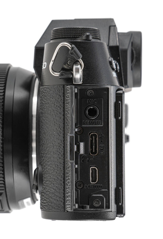 Fujifilm X-T50 - test trybu filmowego - Budowa i ergonomia