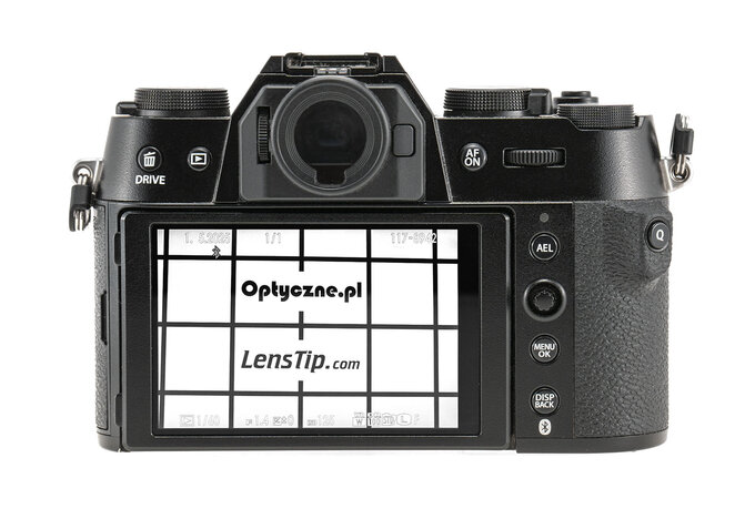 Fujifilm X-T50 - test trybu filmowego - Budowa i ergonomia