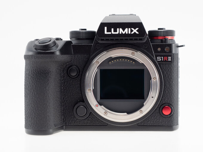 Panasonic Lumix S1R II  - Budowa, jako wykonania i funkcjonalno