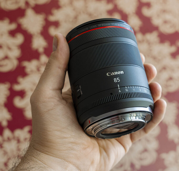 Canon EOS C50 i RF 85 mm f/1.4L VCM w naszych rkach - Canon EOS C50 i RF 85 mm f/1.4L VCM w naszych rkach