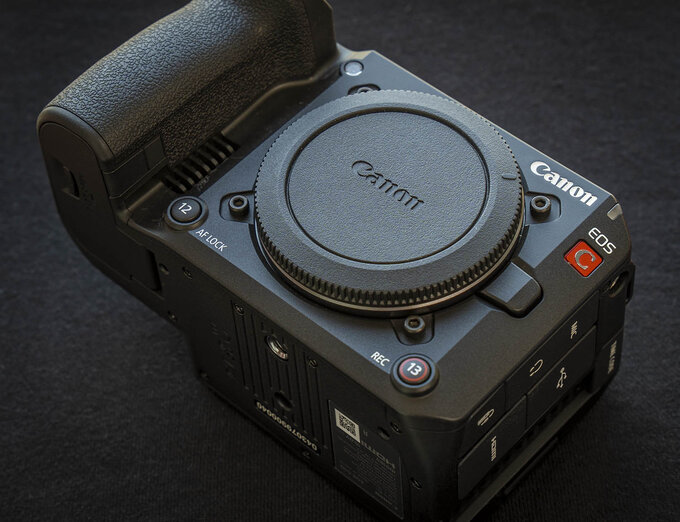 Canon EOS C50 i RF 85 mm f/1.4L VCM w naszych rkach - Canon EOS C50 i RF 85 mm f/1.4L VCM w naszych rkach