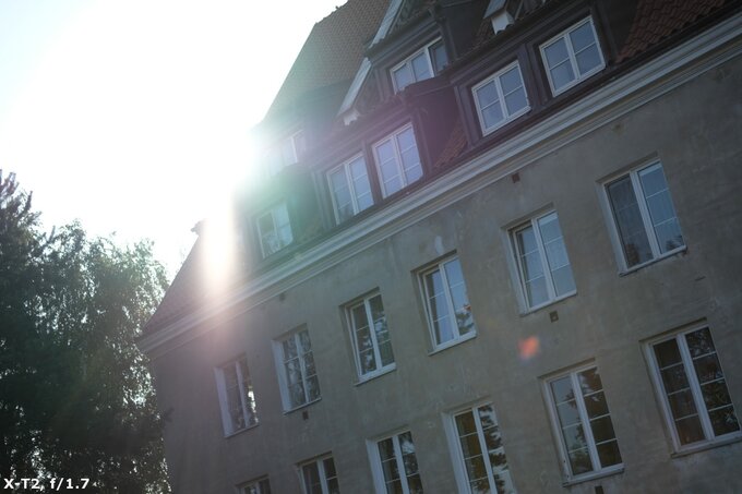 Viltrox AF 35 mm f/1.7 Air - Odblaski