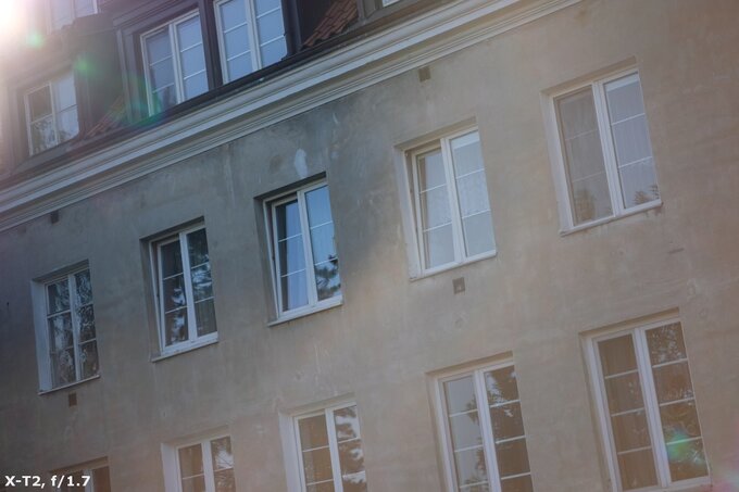 Viltrox AF 56 mm f/1.7 Air - Odblaski