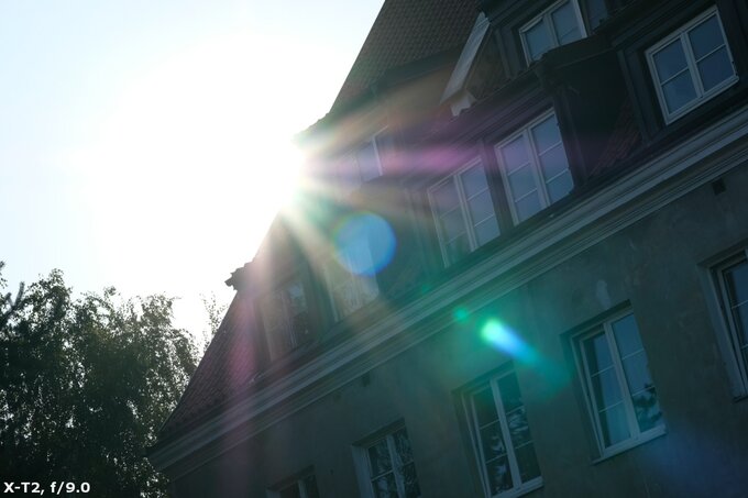 Viltrox AF 56 mm f/1.7 Air - Odblaski