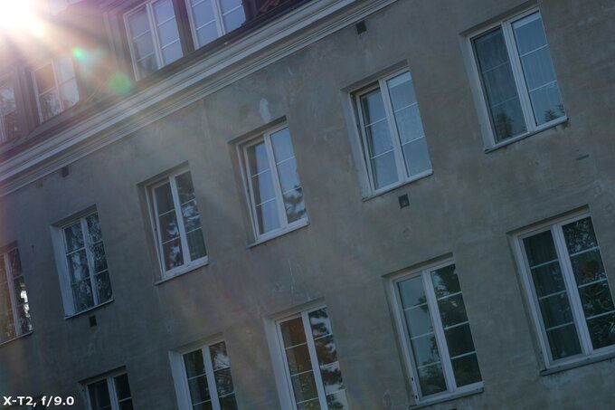 Viltrox AF 56 mm f/1.7 Air - Odblaski