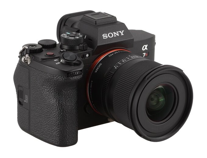 Sigma C 12 mm f/1.4 DC - Wstp