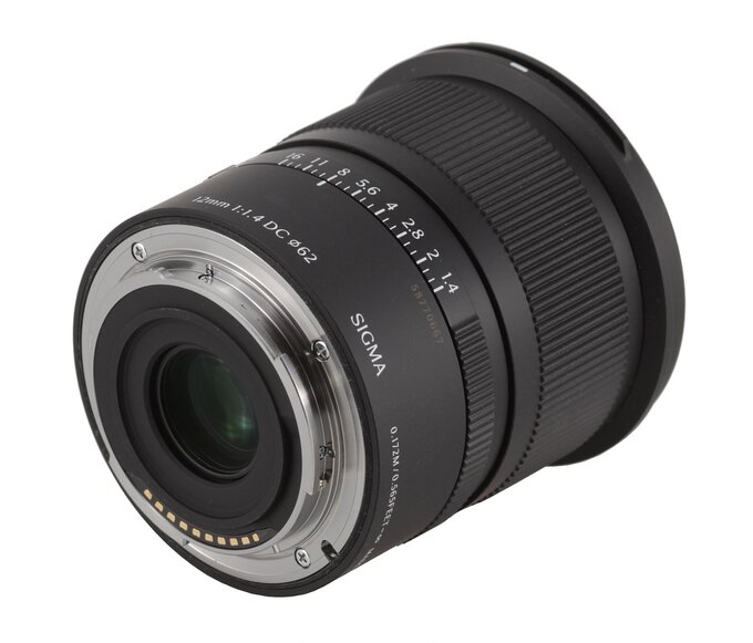 Sigma C 12 mm f/1.4 DC - Budowa i jakość wykonania Sigma C 12 mm f/1.4 DC - Budowa i jakość wykonania