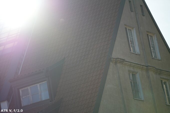 Sigma S 200 mm f/2 DG OS - Odblaski