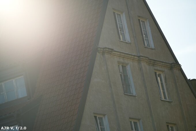 Sigma S 200 mm f/2 DG OS - Odblaski