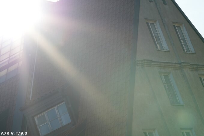 Sigma S 200 mm f/2 DG OS - Odblaski