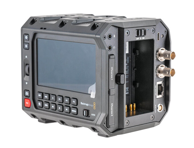 Blackmagic Design Pyxis 12K - test kamery - Budowa i ergonomia