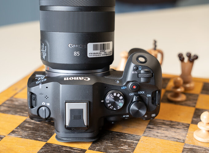 Canon EOS R6 Mark III i RF 45 mm f/1.2 STM w naszych r�kach - Canon EOS R6 Mark III i&nbsp;RF 45&nbsp;mm f/1.2 STM w&nbsp;naszych r�kach