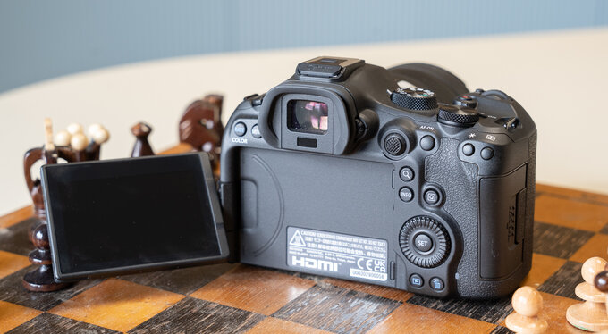 Canon EOS R6 Mark III i RF 45 mm f/1.2 STM w naszych r�kach - Canon EOS R6 Mark III i&nbsp;RF 45&nbsp;mm f/1.2 STM w&nbsp;naszych r�kach