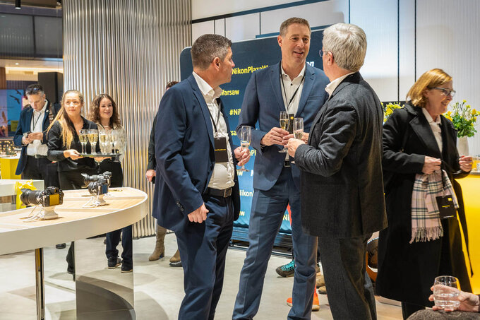 Otwarcie salonu Nikon Plaza w Warszawie - Otwarcie salonu Nikon Plaza w Warszawie