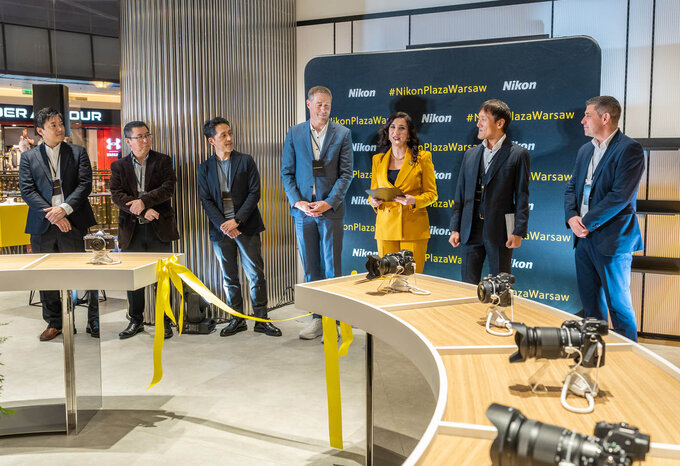 Otwarcie salonu Nikon Plaza w Warszawie - Otwarcie salonu Nikon Plaza w Warszawie
