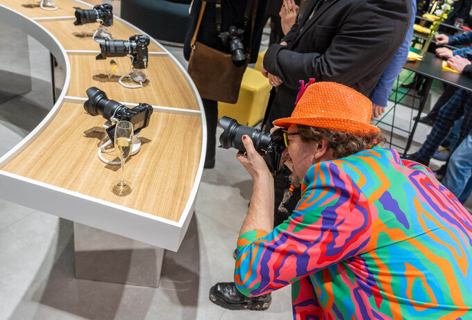 Otwarcie salonu Nikon Plaza w Warszawie - Otwarcie salonu Nikon Plaza w Warszawie