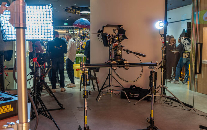 Otwarcie salonu Nikon Plaza w Warszawie - Otwarcie salonu Nikon Plaza w Warszawie