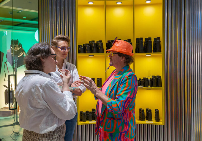 Otwarcie salonu Nikon Plaza w Warszawie - Otwarcie salonu Nikon Plaza w Warszawie