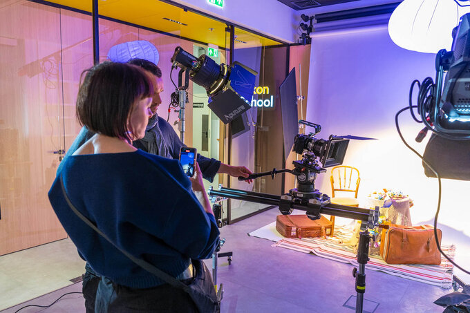 Otwarcie salonu Nikon Plaza w Warszawie - Otwarcie salonu Nikon Plaza w Warszawie