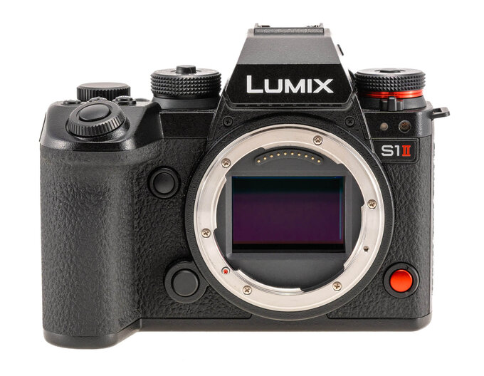 Panasonic Lumix S1 II - test trybu filmowego - Budowa i ergonomia Panasonic Lumix S1 II - test trybu filmowego - Budowa i ergonomia