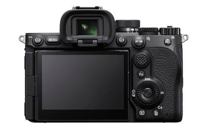 Sony A7V iSony FE 28-70mm f/3.5–5.6 OSS II