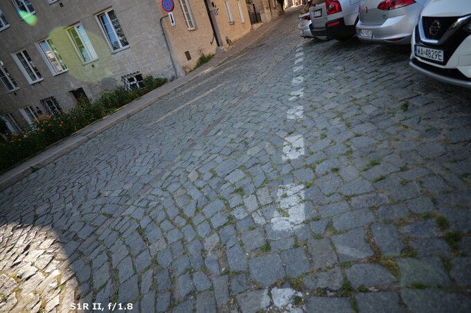 Panasonic Lumix S 18 mm f/1.8 - Odblaski