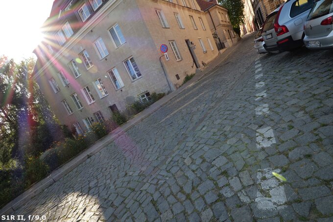 Panasonic Lumix S 18 mm f/1.8 - Odblaski