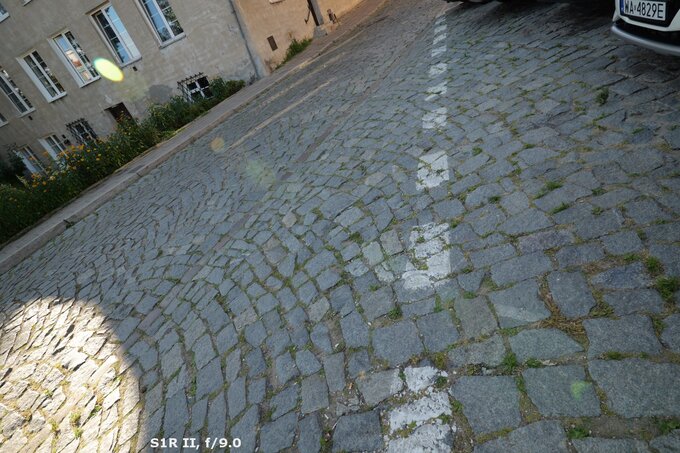 Panasonic Lumix S 18 mm f/1.8 - Odblaski