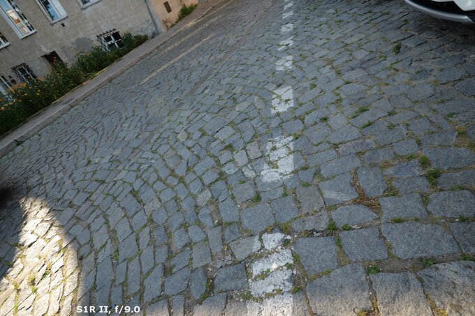 Panasonic Lumix S 18 mm f/1.8 - Odblaski