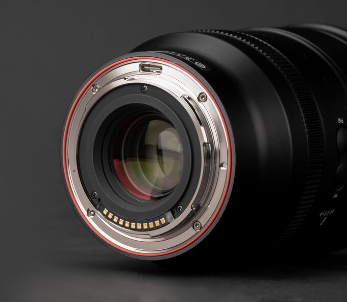 Viltrox AF 35 mm f/1.2 LAB z nowym mocowaniem