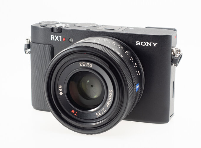 Sony DSC-RX1R III - Wst�p