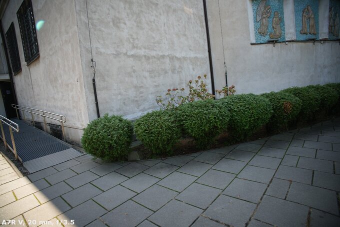 Sigma C 20-200 mm f/3.5-6.3 DG - Odblaski