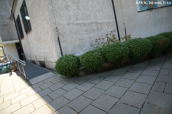 Sigma C 20-200 mm f/3.5-6.3 DG - Odblaski