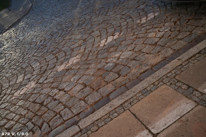 Viltrox AF 35 mm f/1.2 LAB - Odblaski