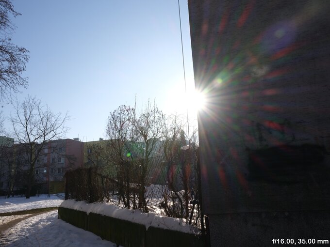 Fujifilm GFX100RF - Optyka