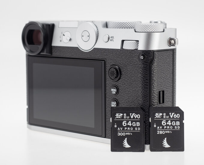 Fujifilm GFX100RF - Użytkowanie i ergonomia Fujifilm GFX100RF - Użytkowanie i ergonomia