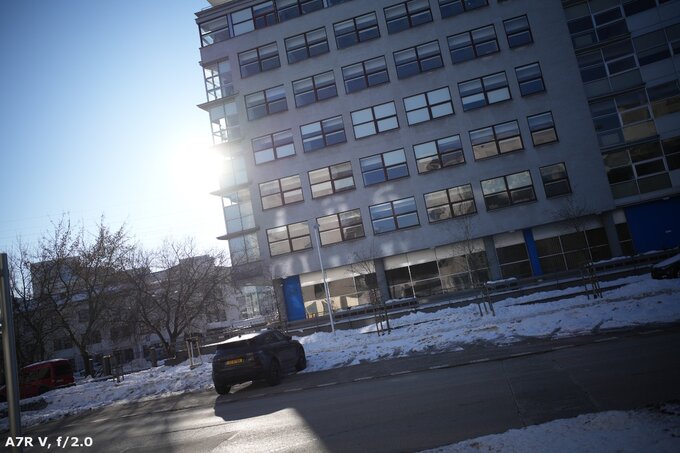 Voigtlander Apo Lanthar 28 mm f/2 Aspherical - Odblaski