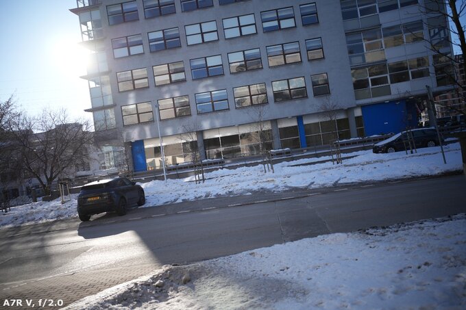 Voigtlander Apo Lanthar 28 mm f/2 Aspherical - Odblaski