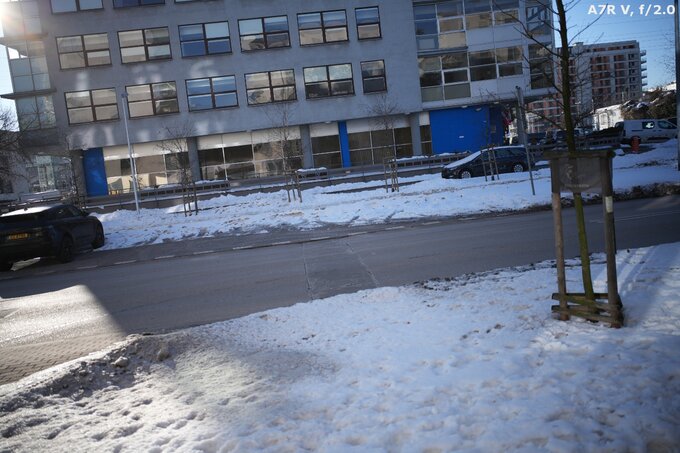 Voigtlander Apo Lanthar 28 mm f/2 Aspherical - Odblaski