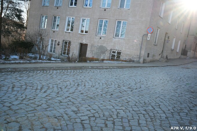 Sigma A 35 mm f/1.2 DG II - Odblaski