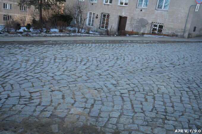 Sigma A 35 mm f/1.2 DG II - Odblaski