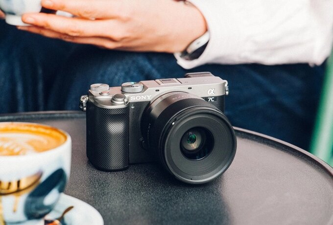 Samyang AF 35 mm f/1.8 P FE