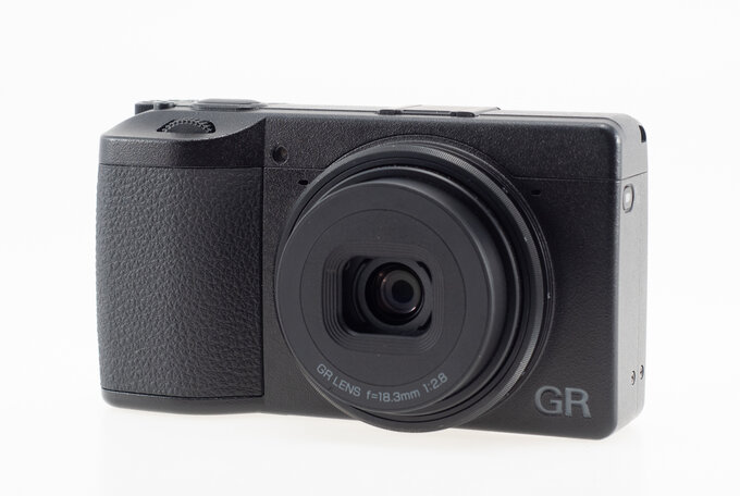 Ricoh GR IV - Wst�p
