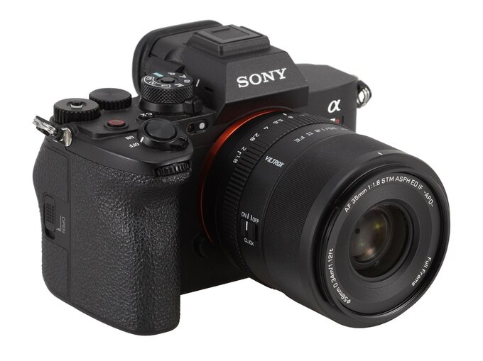 Viltrox AF 35 mm f/1.8 EVO - Wst�p