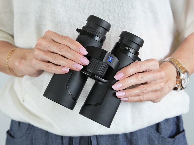 Lornetki Zeiss SFL klasy 50 mm - powr�t do korzeni - Zeiss SFL 50 mm - powr�t z klas�