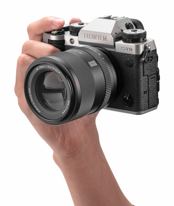 Viltrox AF 75 mm f/1.8 EVO i AF 90 mm f/2.2 EVO